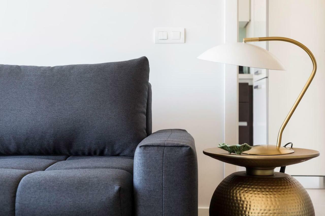 Amazing Flat - Pool And Parking Apartment Lisbon Bagian luar foto