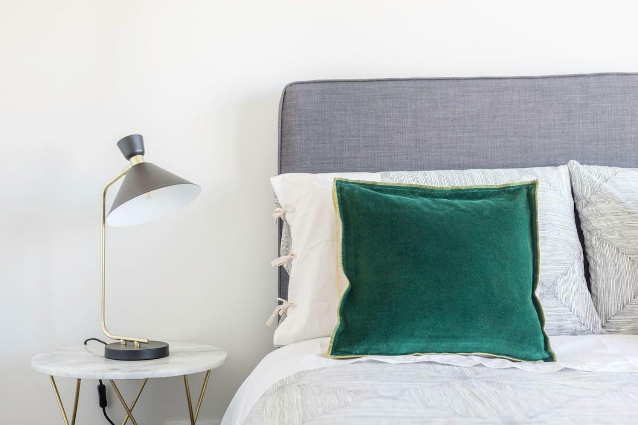 Amazing Flat - Pool And Parking Apartment Lisbon Bagian luar foto